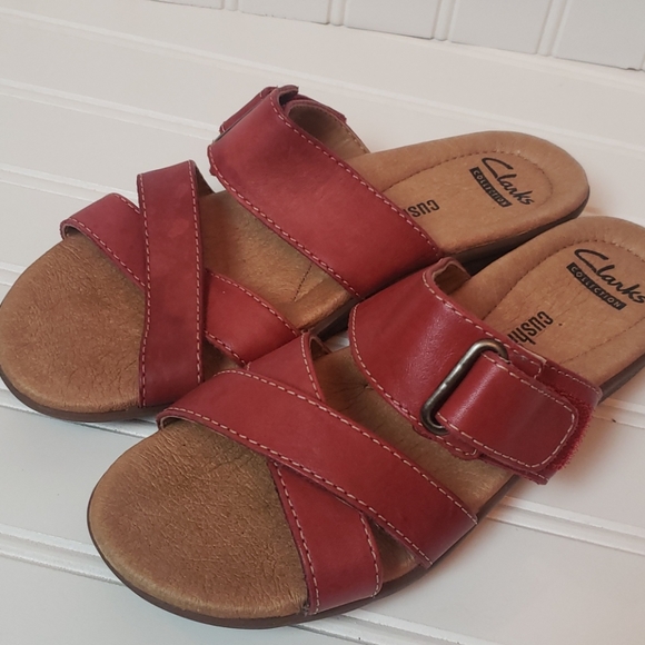 Clark's Shoes - Clark's red leather strappy sandals slides 5
